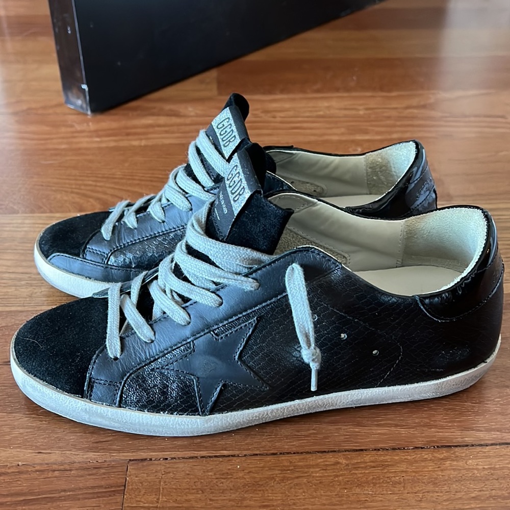 Golden goose superstar GGDB like new with dust bag.  No box